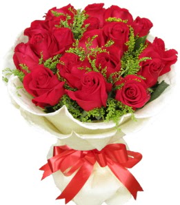 19 adet kırmızı gülden buket tanzimi  Uşak çiçek servisi , çiçekçi adresleri 